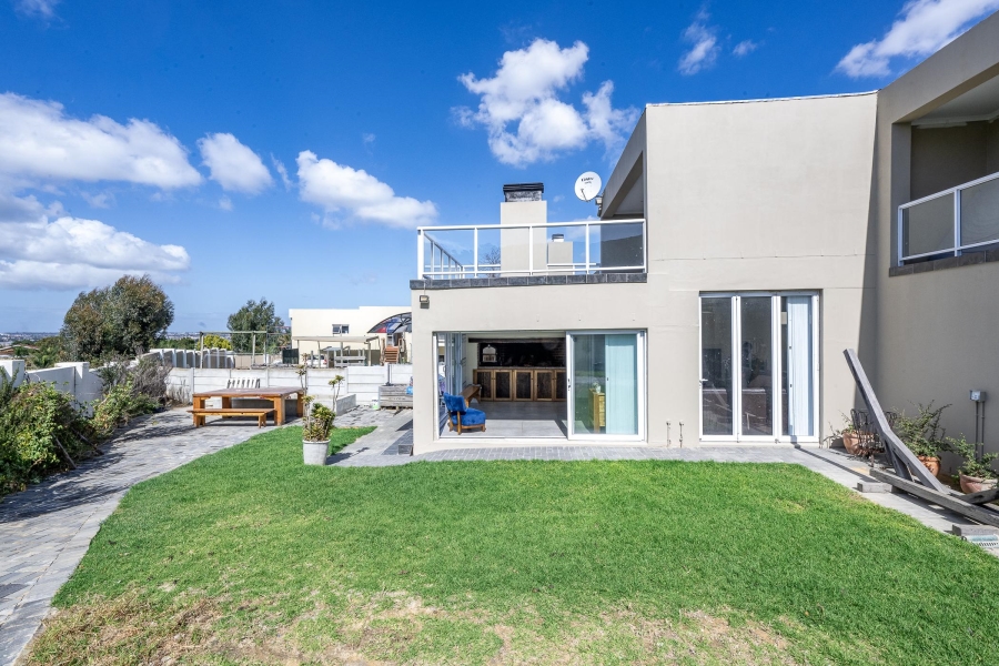 3 Bedroom Property for Sale in De Tijger Western Cape